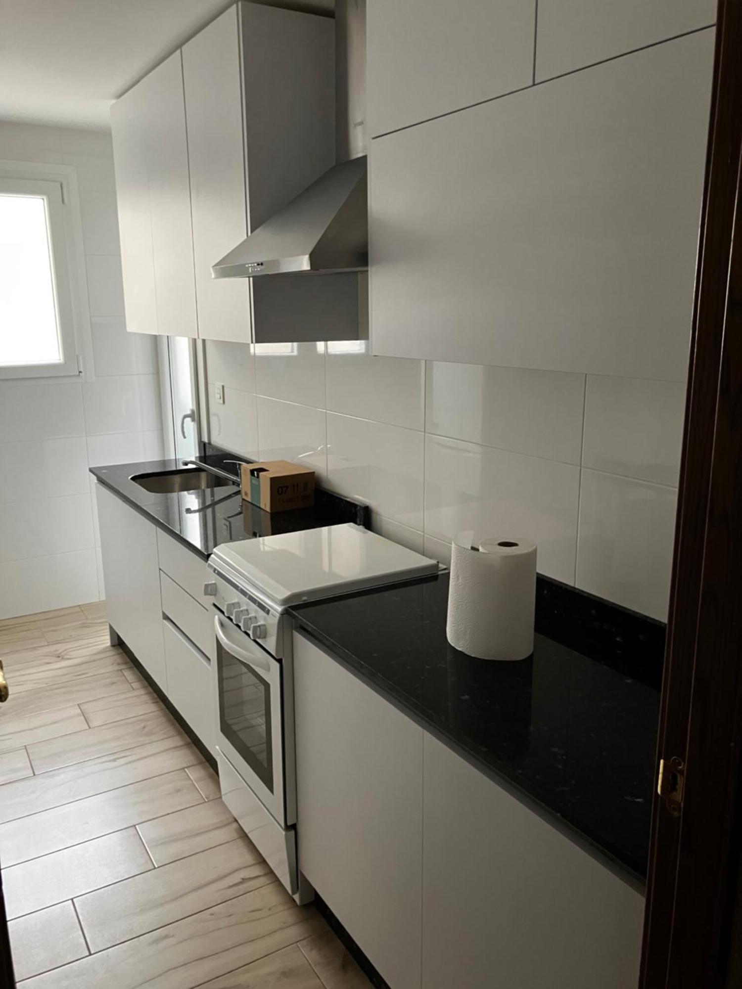 Apartamento En Camino De Ronda De Dos Habitaciones Y Salon Granada Exterior foto